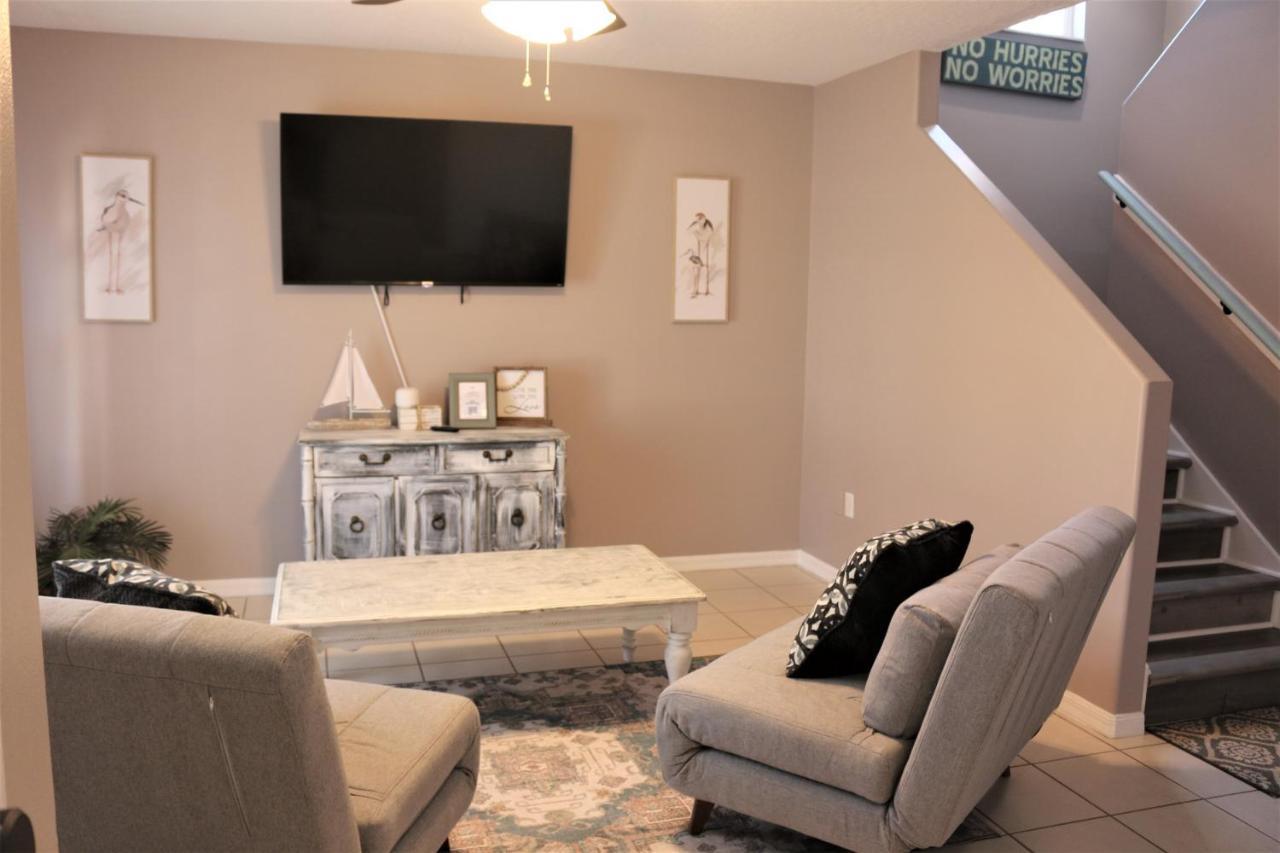 Beachside Serenity Escape - Private 3Br And 2Ba, Dog Friendly Duplex Oasis, Steps To Shore! 墨尔本 外观 照片